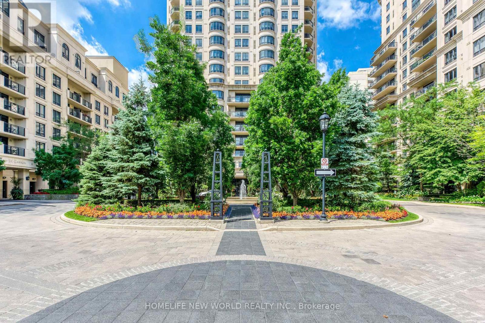 531 - 650 Sheppard Avenue E, Toronto, ON - Outdoor With Balcony With Facade