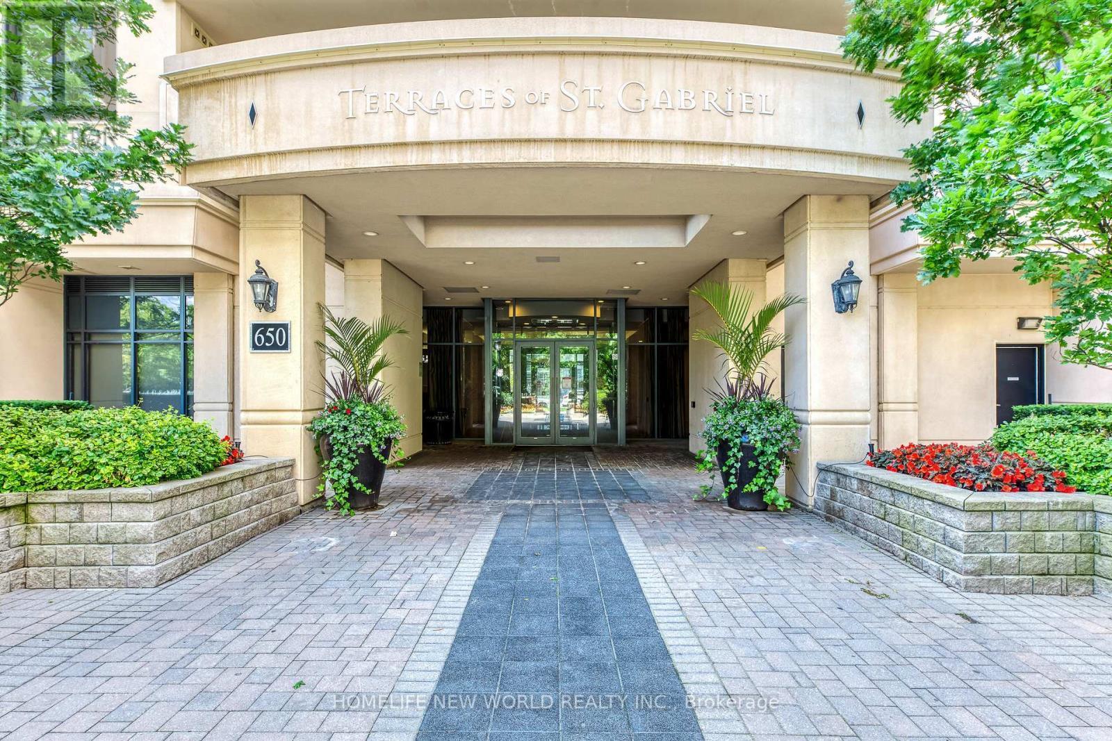 531 - 650 Sheppard Avenue E, Toronto, ON - Outdoor