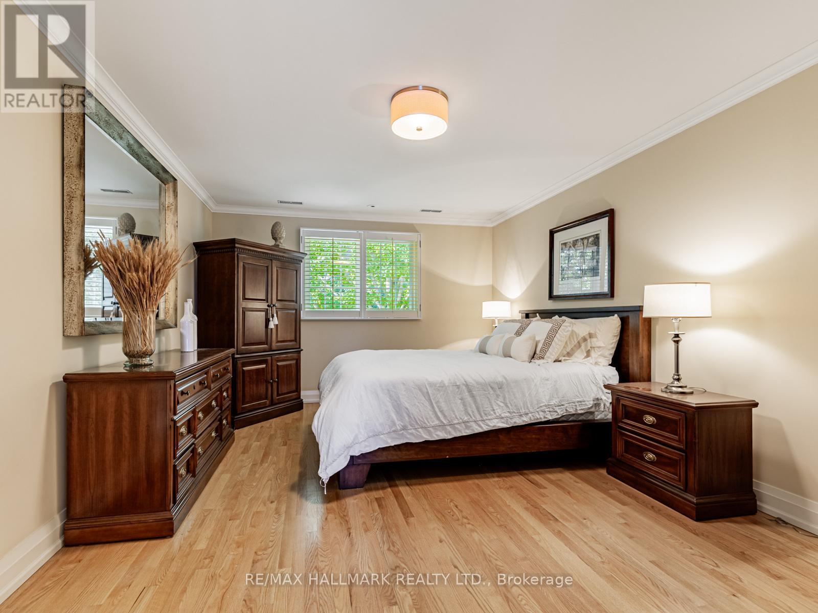 Spacious primary bedroom - 88 Ames Circle, Toronto, ON - Indoor Photo Showing Bedroom