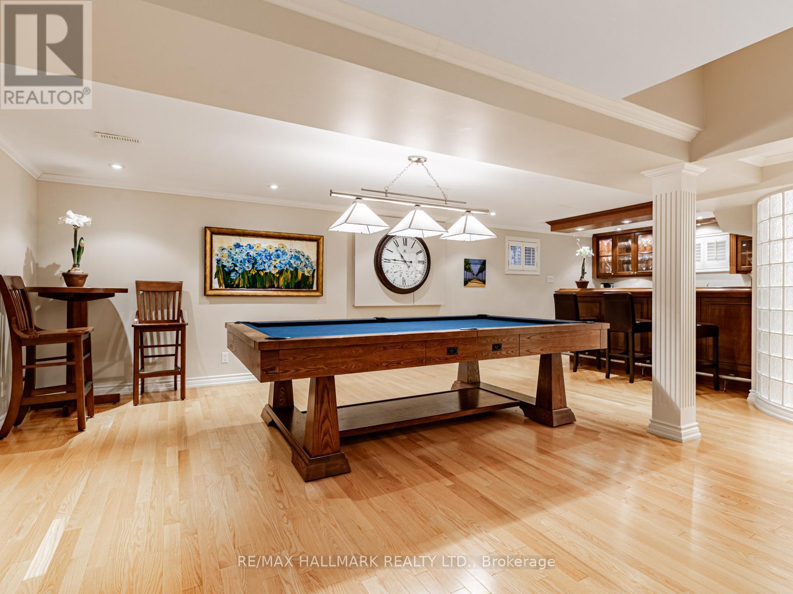 Perfect for entertaining and relaxation - 88 Ames Circle, Toronto, ON - Indoor Photo Showing Other Room