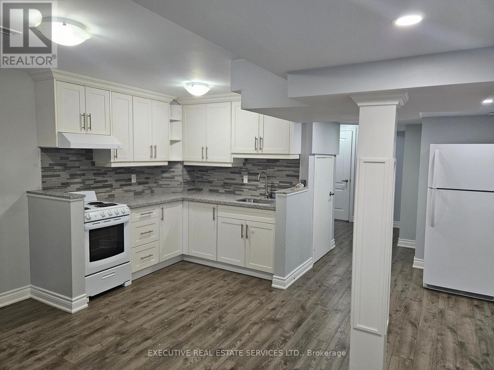 (Basement) - 5454 Tasha Drive, Mississauga, ON - Indoor Photo Showing Kitchen