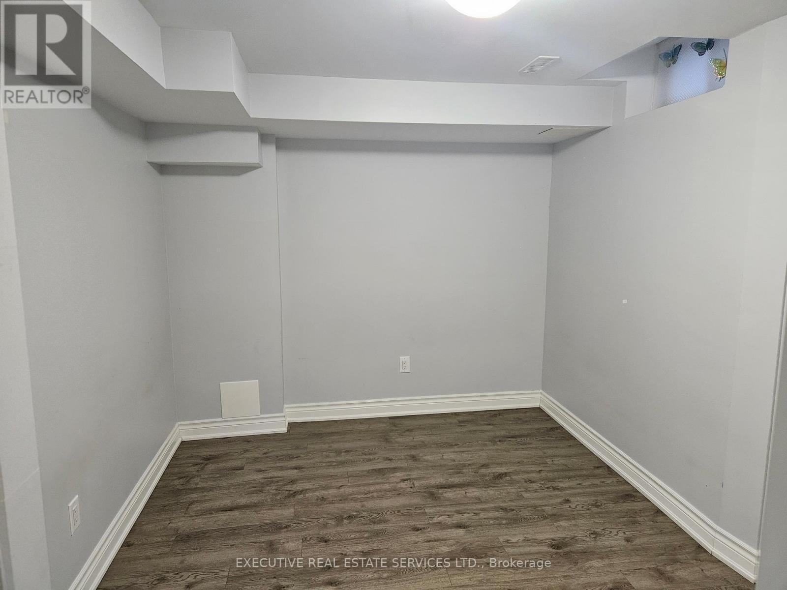 (Basement) - 5454 Tasha Drive, Mississauga, ON - Indoor Photo Showing Other Room