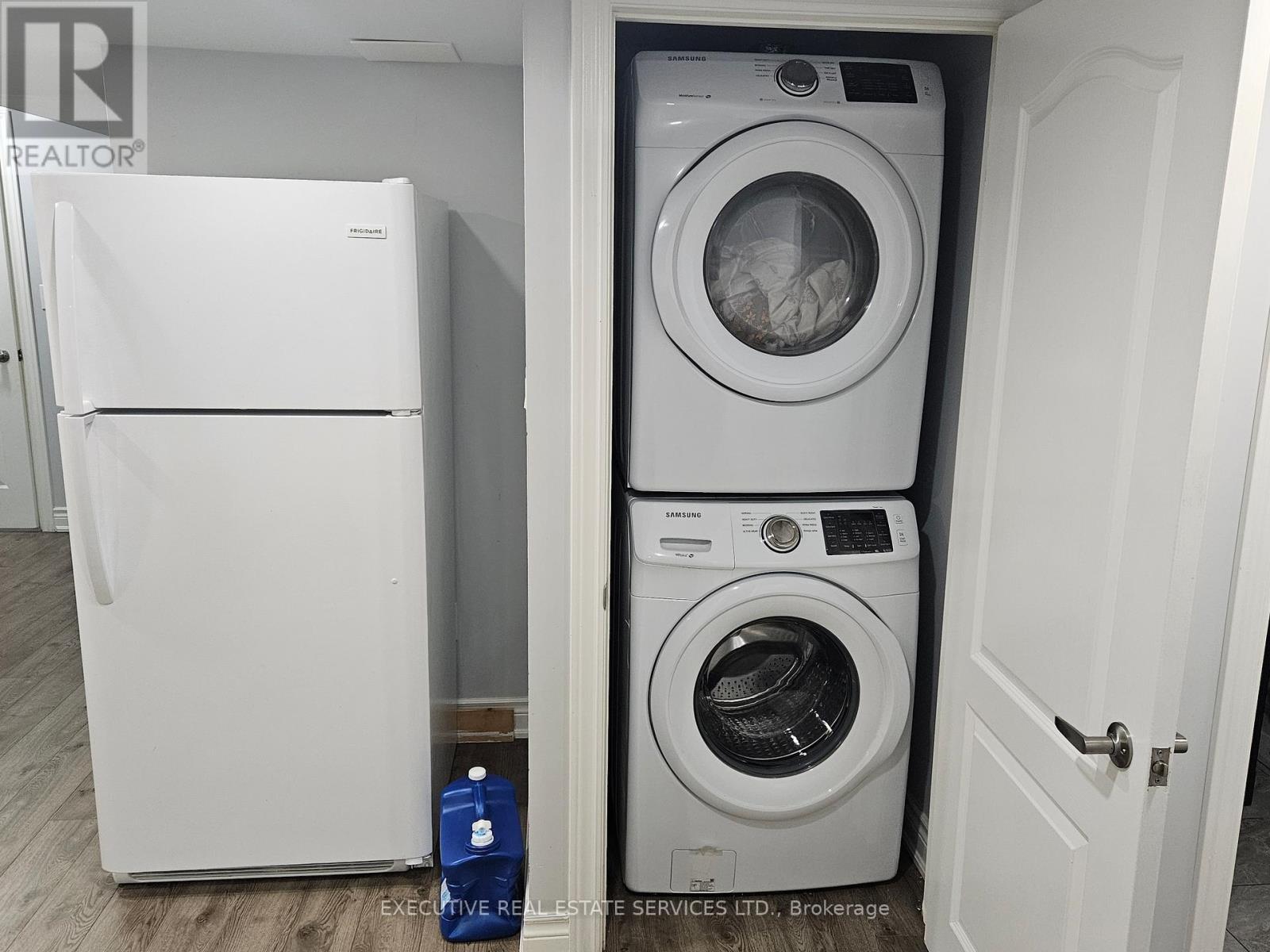 (Basement) - 5454 Tasha Drive, Mississauga, ON - Indoor Photo Showing Laundry Room