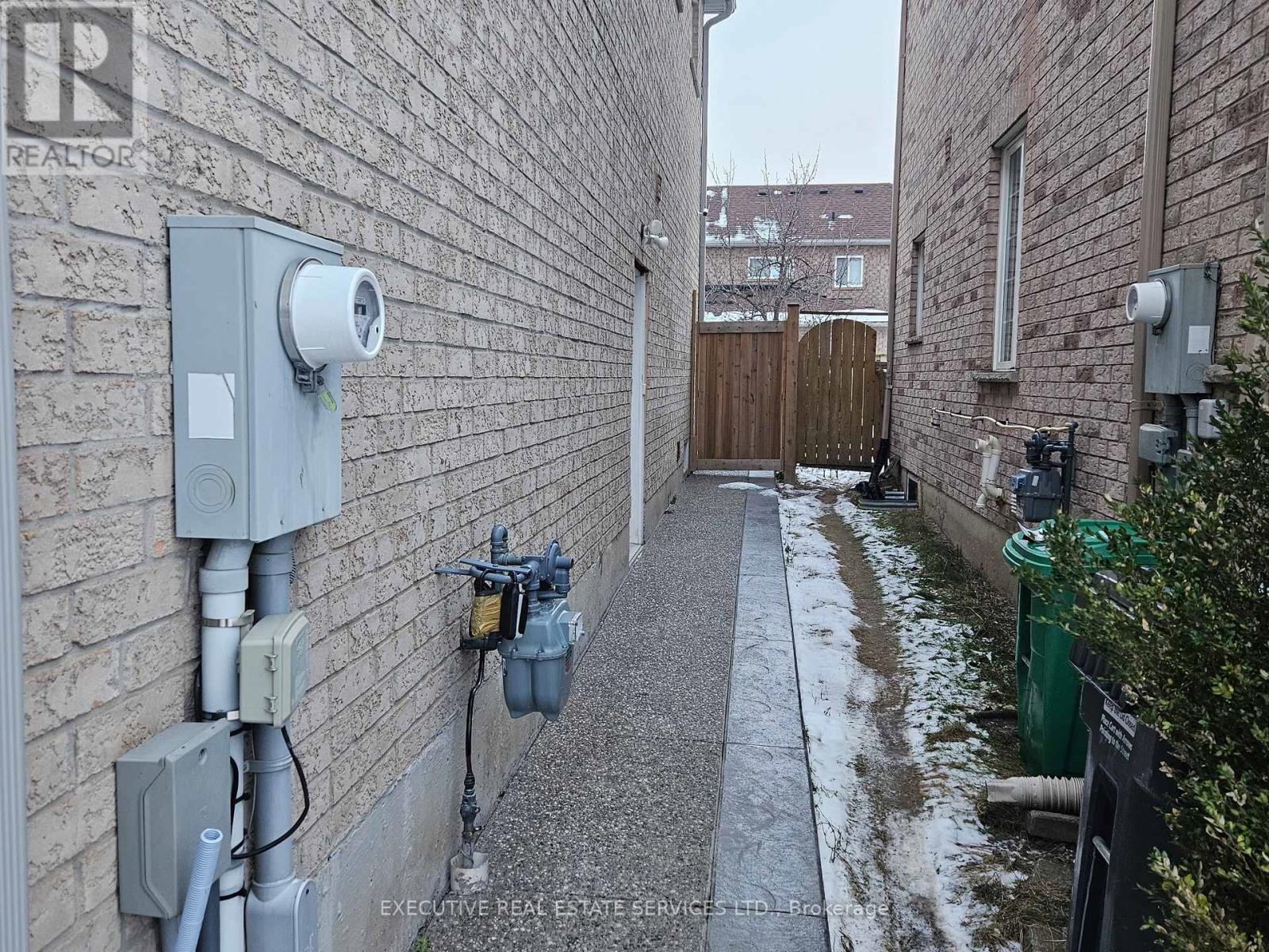 (Basement) - 5454 Tasha Drive, Mississauga, ON - Outdoor