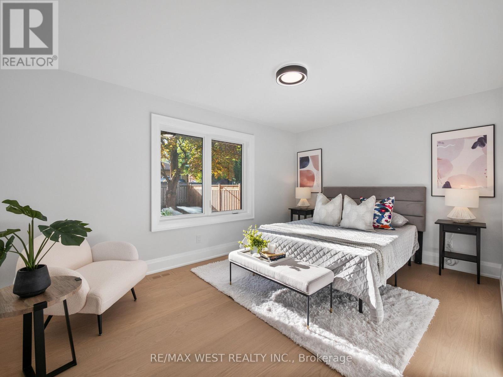 24 Appledale Road, Toronto, ON - Indoor Photo Showing Bedroom