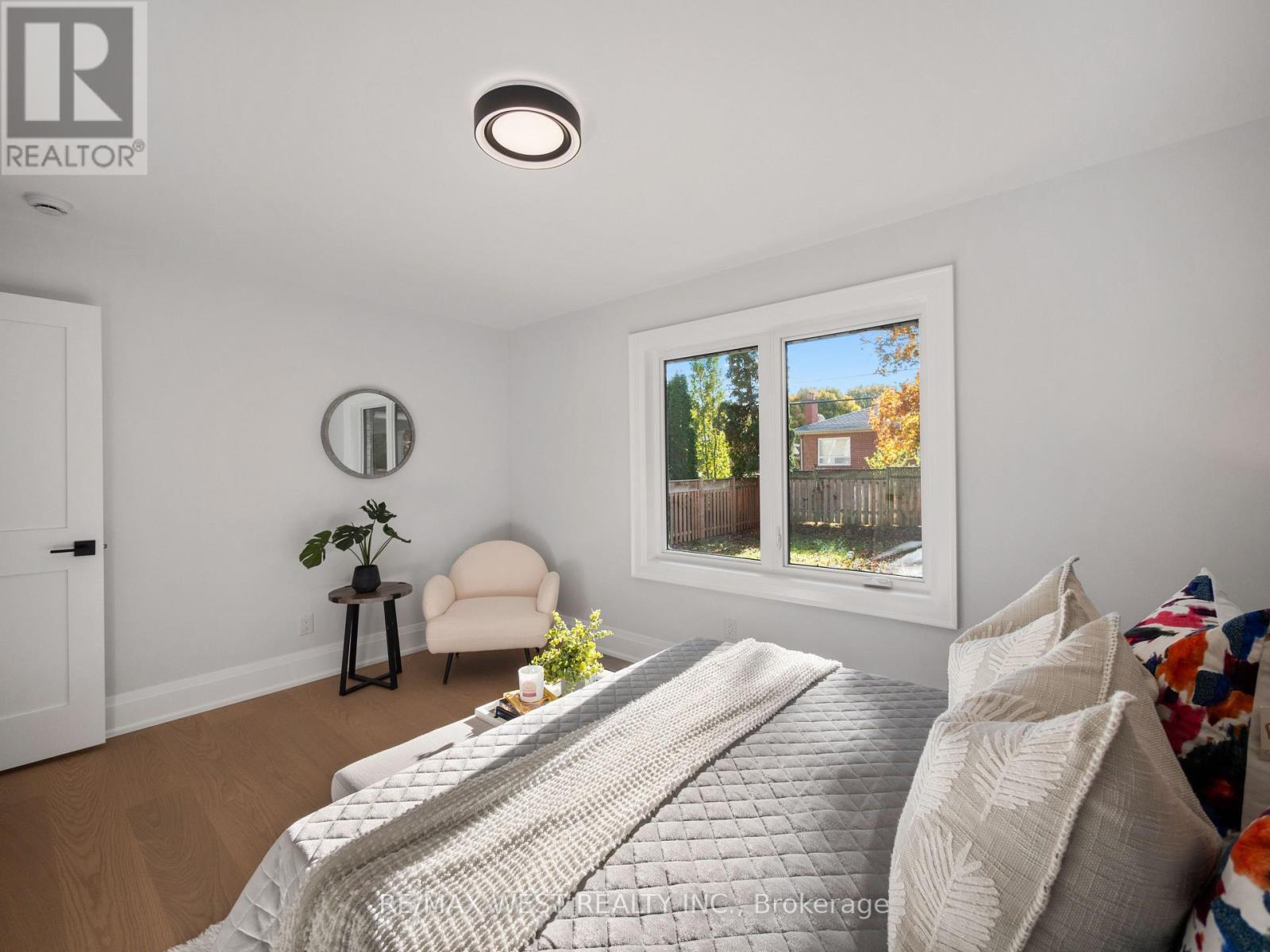 24 Appledale Road, Toronto, ON - Indoor Photo Showing Bedroom