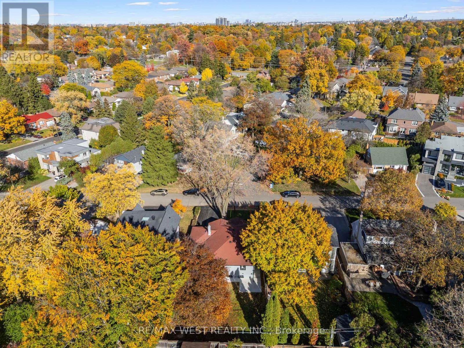 24 Appledale Road, Toronto, ON - Outdoor With View