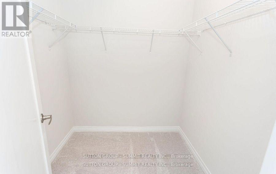 250 Newman Drive, Cambridge, ON - Indoor With Storage