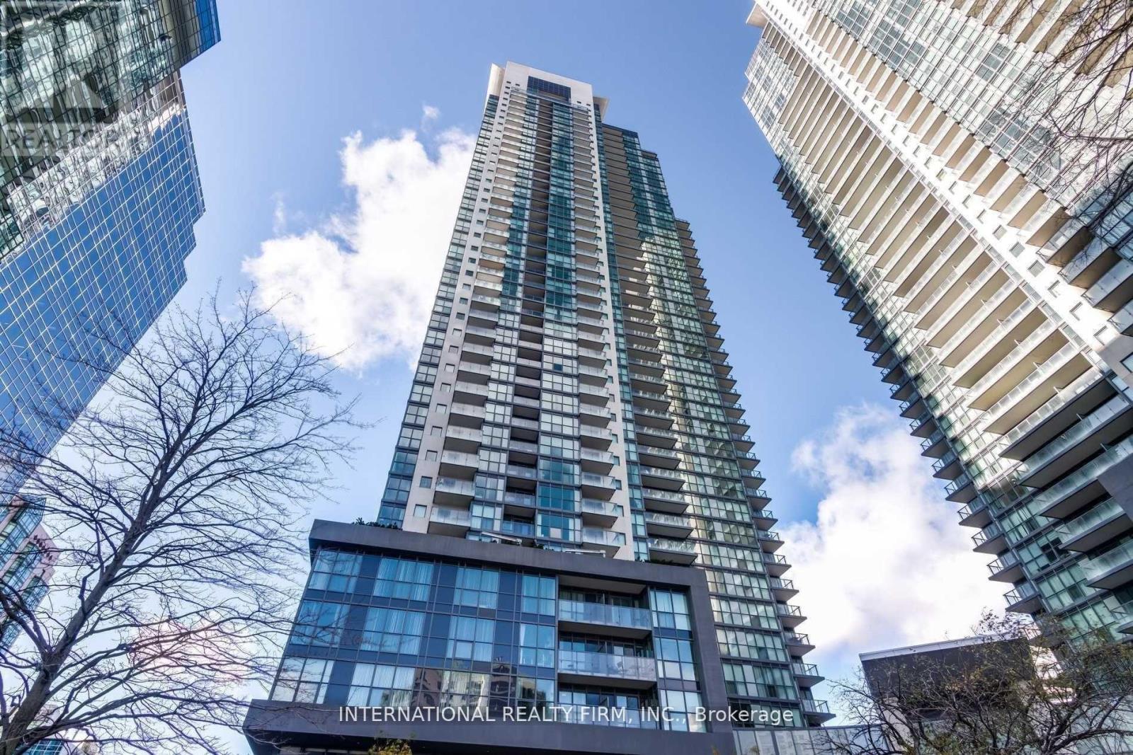 2111 - 5162 Yonge Street, Toronto, ON - Outdoor With Balcony With Facade