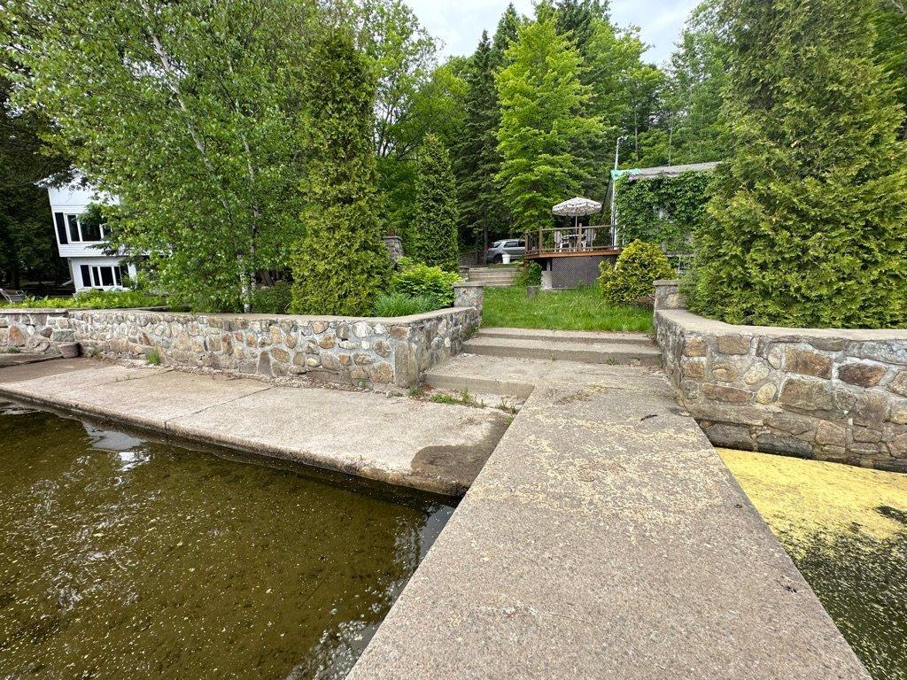 Vue d'ensemble - 661 Ch. Du Lac-Connelly, Saint-Hippolyte, QC - Outdoor