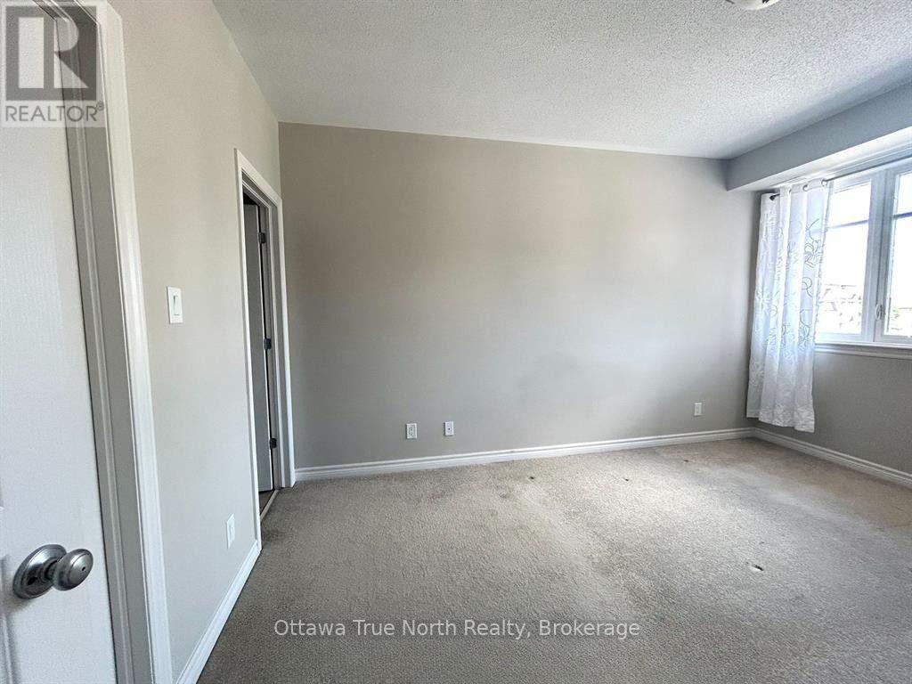 F - 1032 Beryl Private, Ottawa, ON - Indoor Photo Showing Other Room