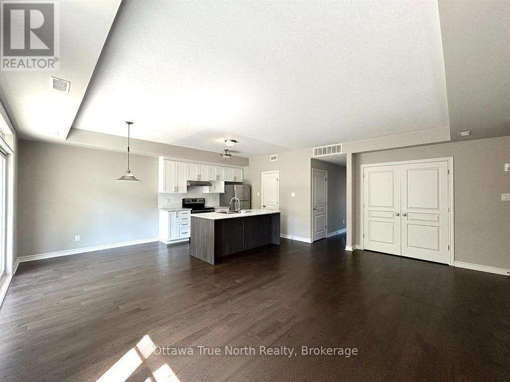 F - 1032 Beryl Private, Ottawa, ON - Indoor