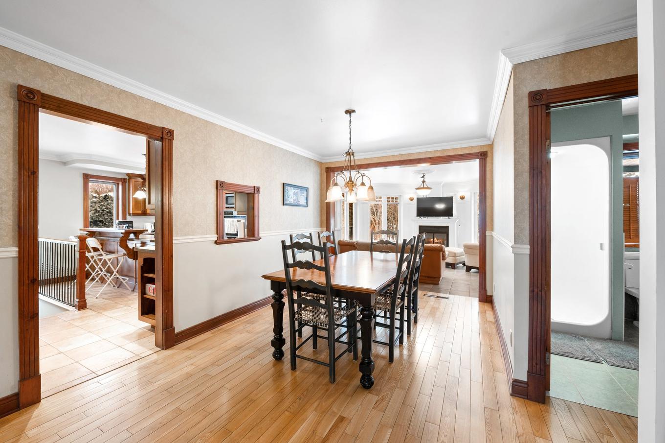 Salle à manger - 30Z - 30Az Rue Giguère, Sainte-Agathe-Des-Monts, QC - Indoor Photo Showing Dining Room