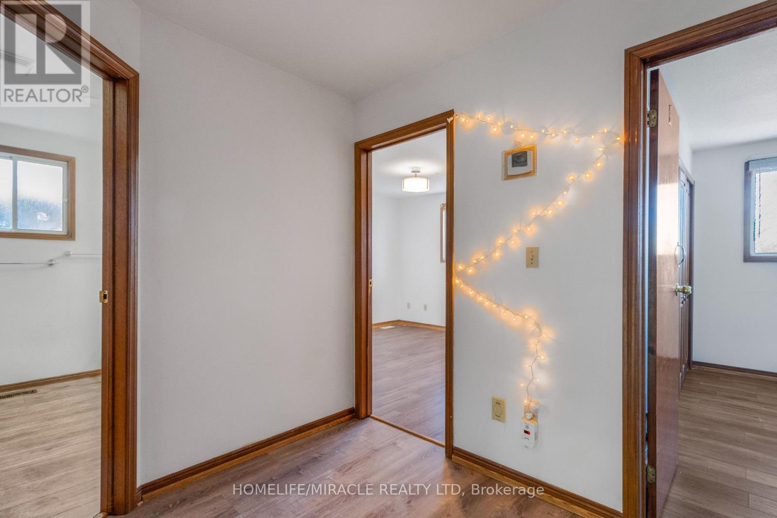 4 Eastwood Drive, Welland, ON - Indoor Photo Showing Other Room