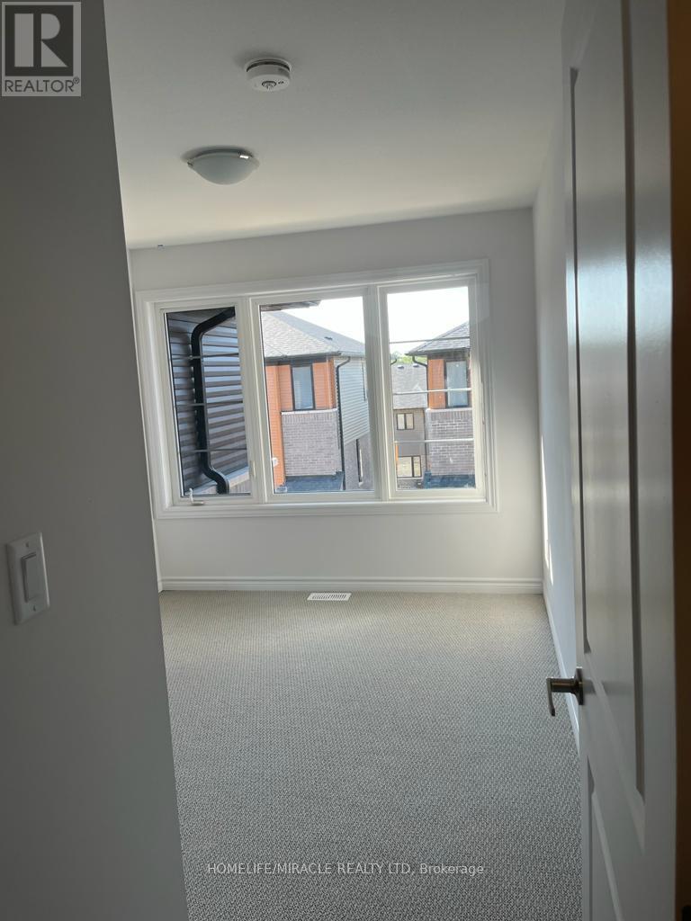 88 - 461 Blackburn Drive, Brantford, ON - Indoor Photo Showing Other Room