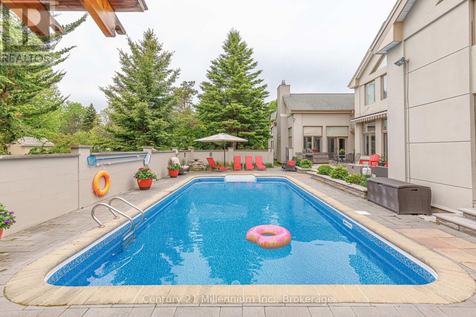 160 Grand Cypress Lane, Blue Mountains, ON - Outdoor With In Ground Pool