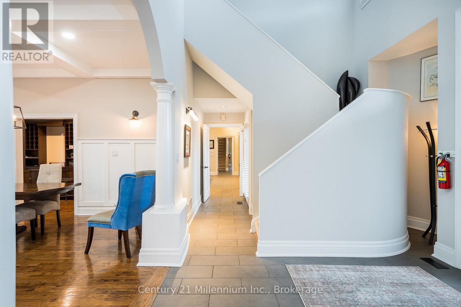 160 Grand Cypress Lane, Blue Mountains, ON - Indoor Photo Showing Other Room