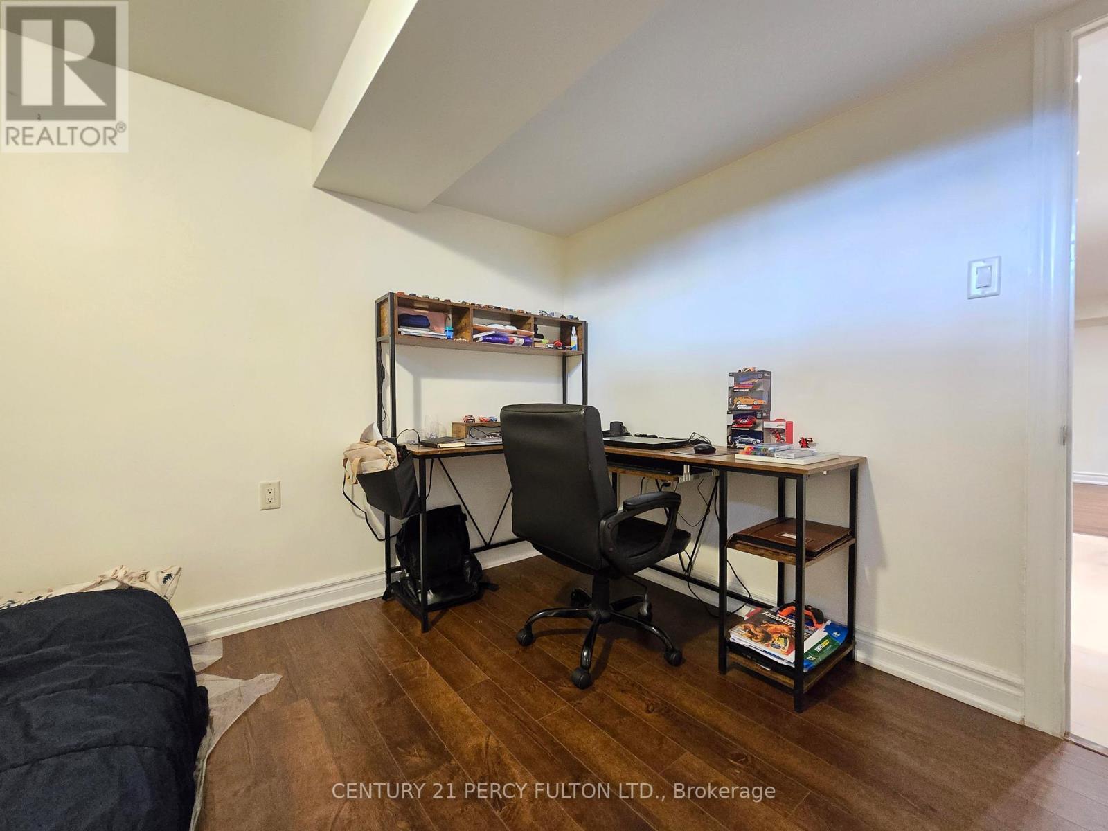 Bsmt - 610 Mclevin Avenue, Toronto, ON - Indoor