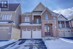 195 MIYAKO COURT Oshawa, ON L1L 0R7