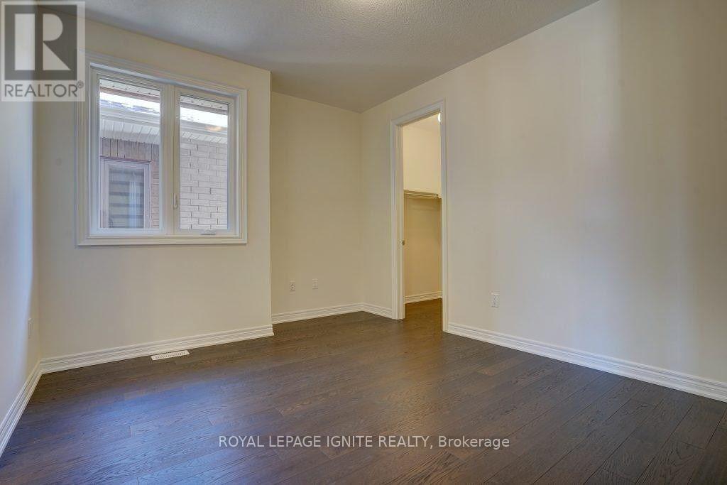 195 Miyako Court, Oshawa, ON - Indoor Photo Showing Other Room