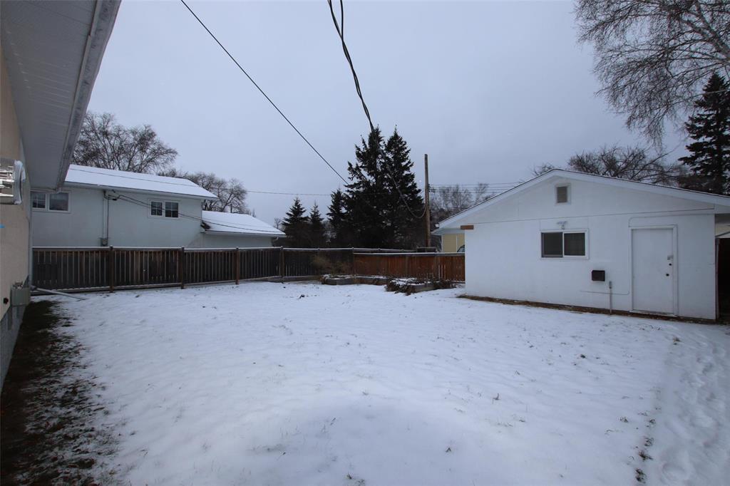 43 Williams Street, The Pas, MB - Outdoor