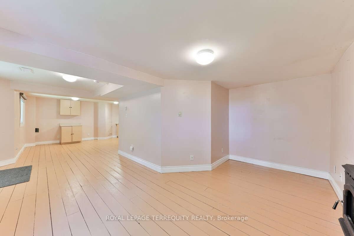 5275 Thornwood Drive, Mississauga, ON - Indoor Photo Showing Other Room
