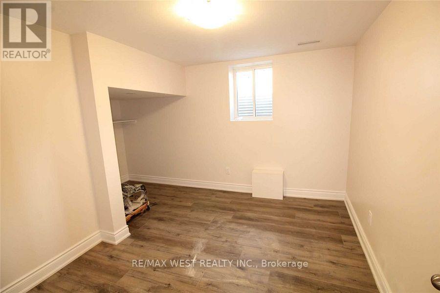 53 Sutherland Avenue, Brampton, ON - Indoor Photo Showing Other Room