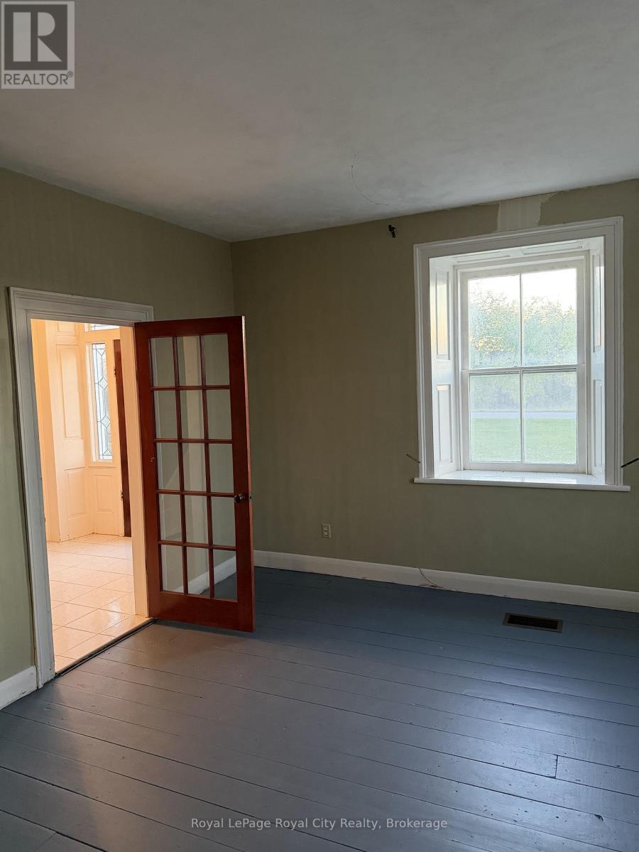 264 Crawley Road, Guelph (Clairfields/Hanlon Business Park), ON