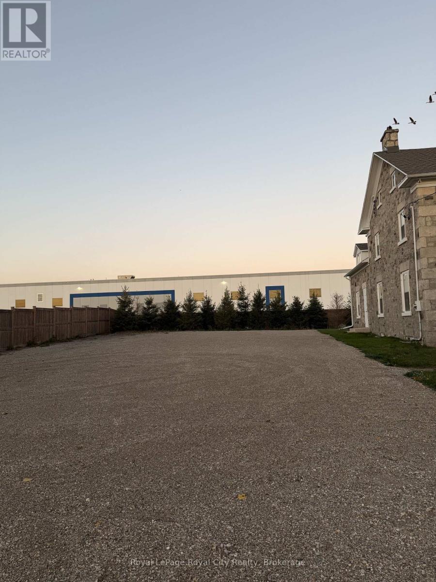 264 Crawley Road, Guelph (Clairfields/Hanlon Business Park), ON