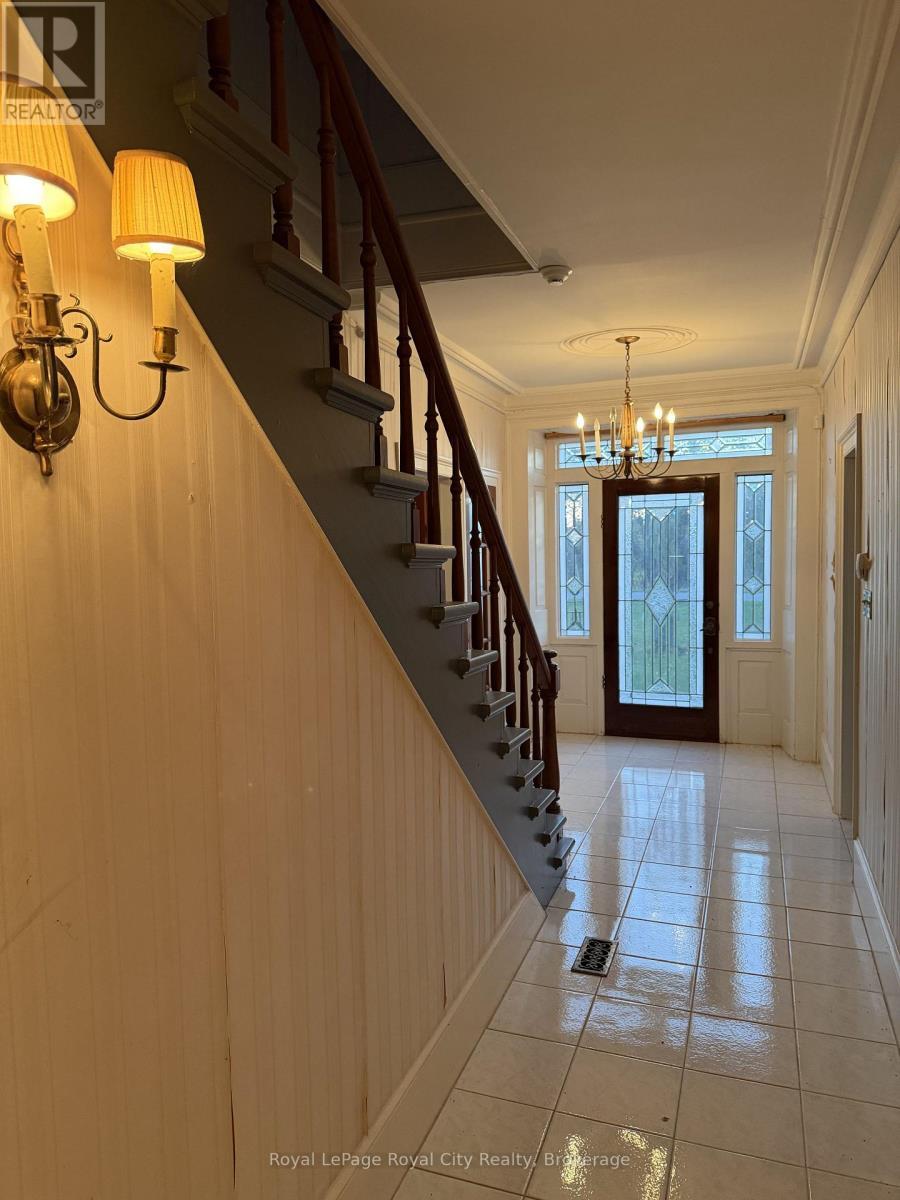 264 Crawley Road, Guelph (Clairfields/Hanlon Business Park), ON