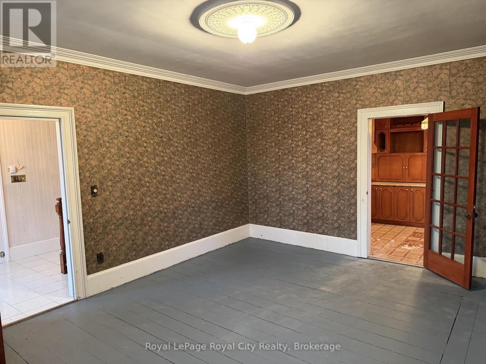 264 Crawley Road, Guelph (Clairfields/Hanlon Business Park), ON