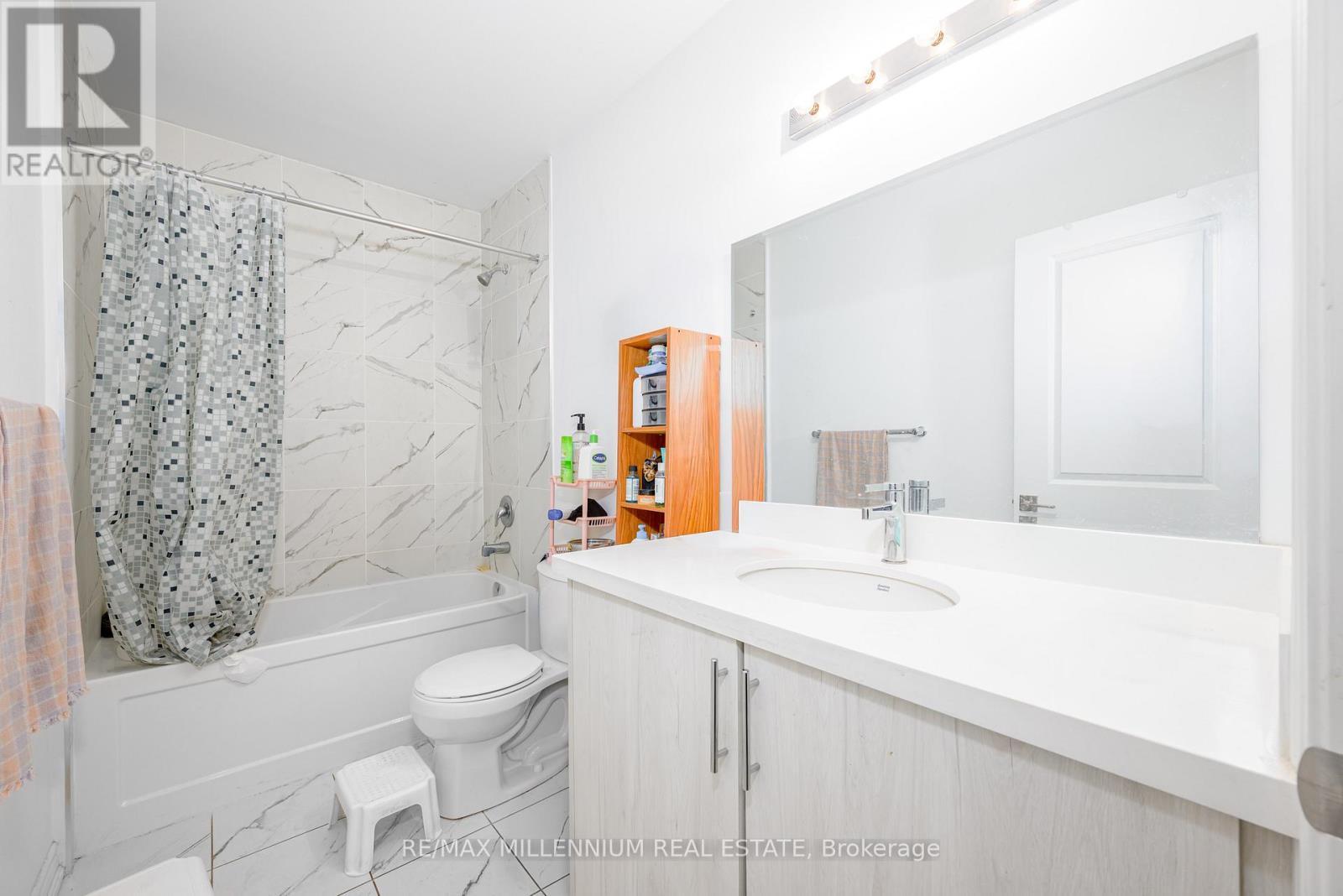 6 Turnberry Court, Bracebridge, ON