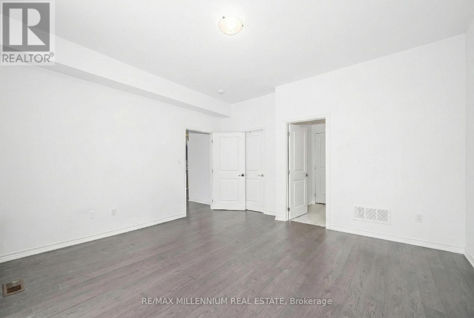 6 Turnberry Court, Bracebridge, ON