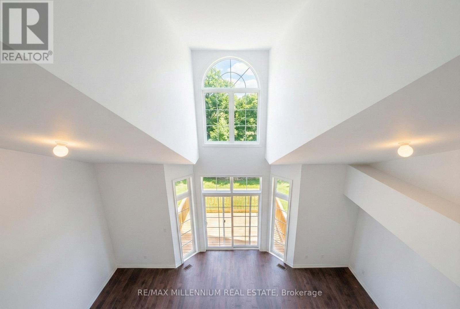 6 Turnberry Court, Bracebridge, ON