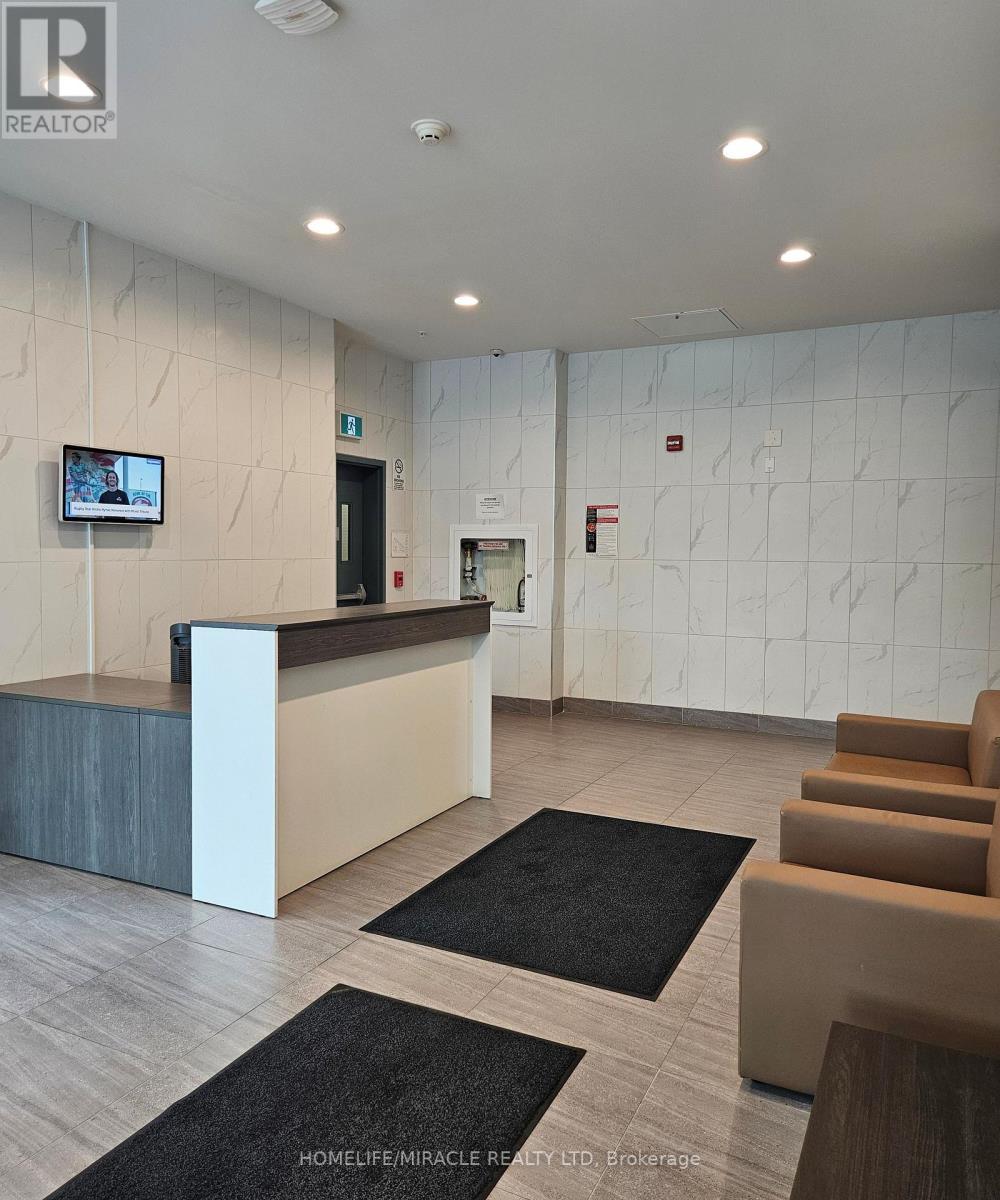 420 - 652 Princess Street, Kingston, ON - Indoor