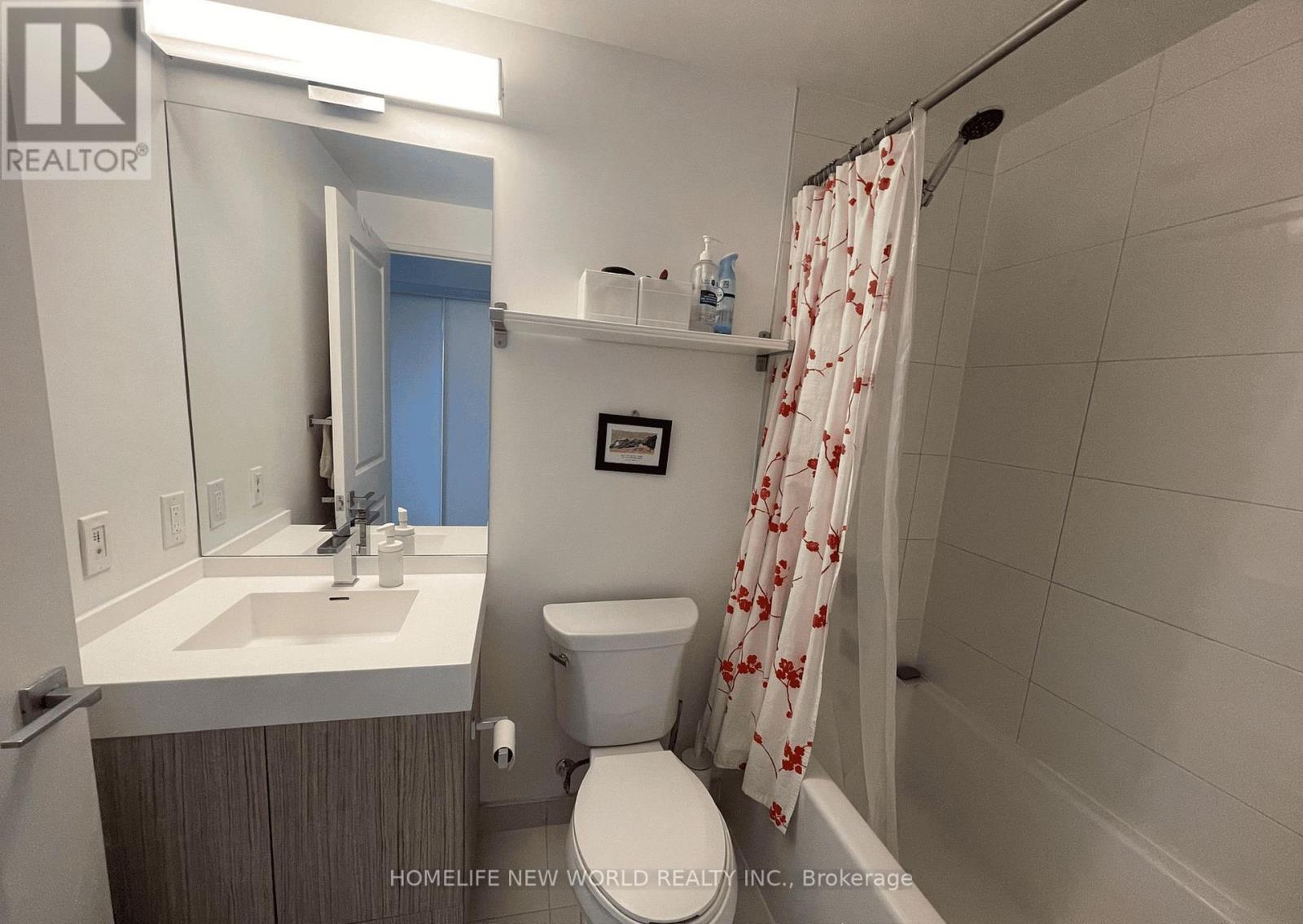 3307 - 251 Jarvis Street, Toronto, ON - Indoor Photo Showing Bathroom