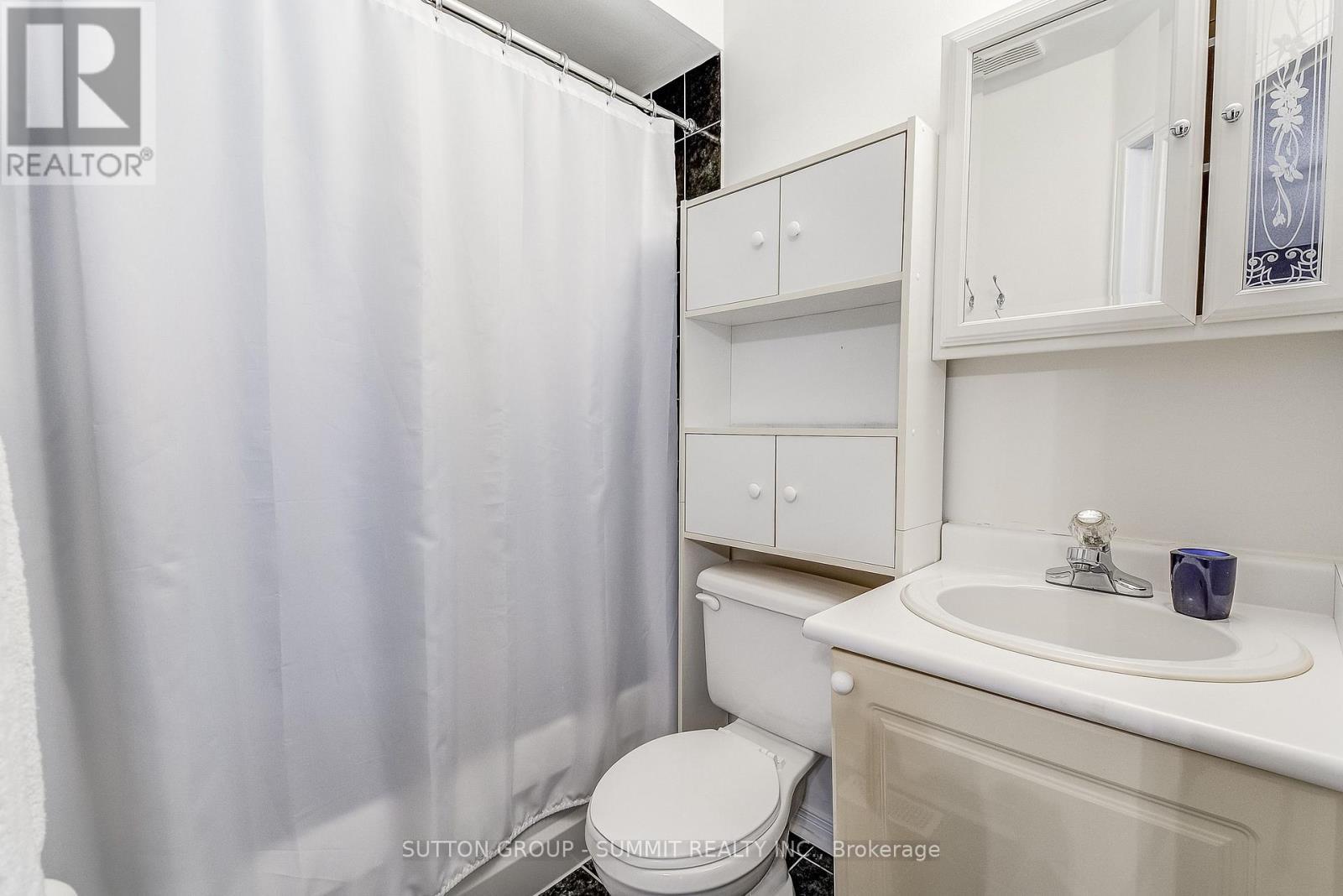 10 - 1425 Abbeywood Drive, Oakville, ON