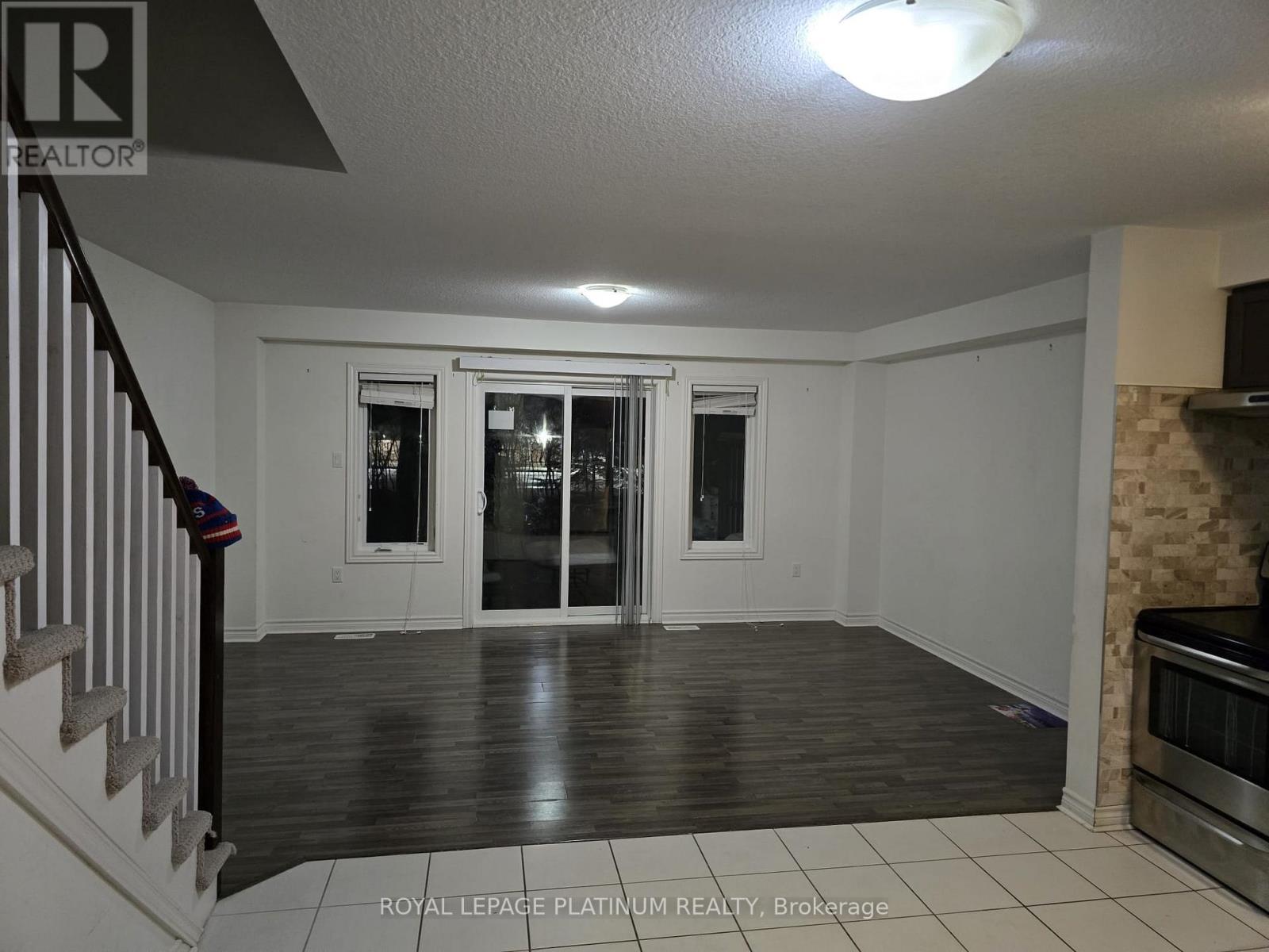 21 Arlington Crescent, Guelph, ON - Indoor