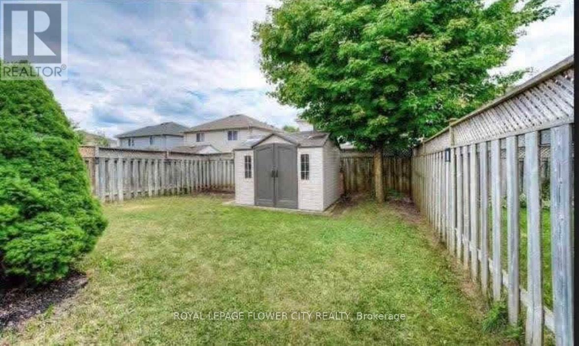 53 Bush Clover Crescent, Kitchener, ON - Outdoor