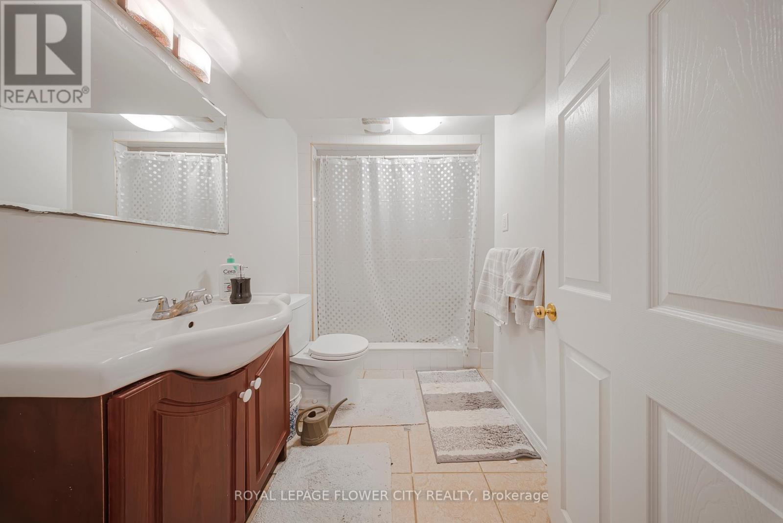 53 Bush Clover Crescent, Kitchener, ON - Indoor Photo Showing Bathroom