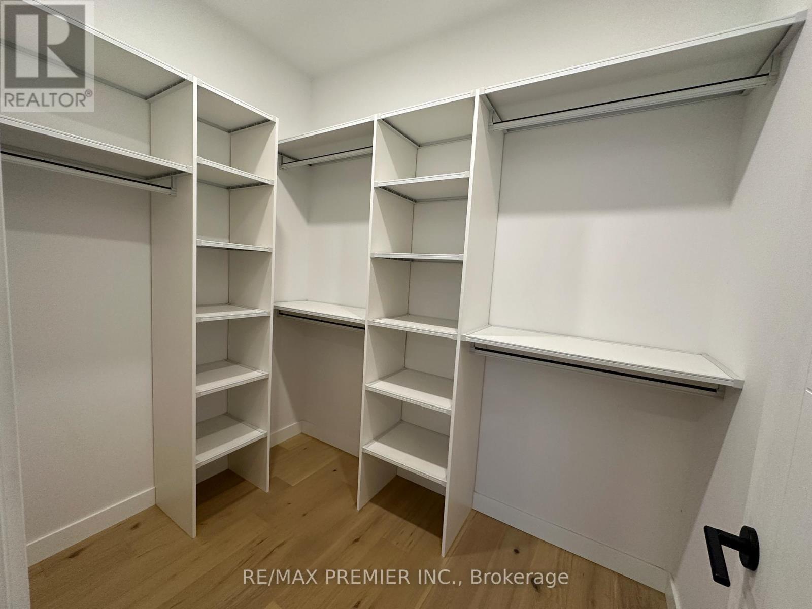 2980 King George'S Park Drive, Thunder Bay, ON - Indoor With Storage