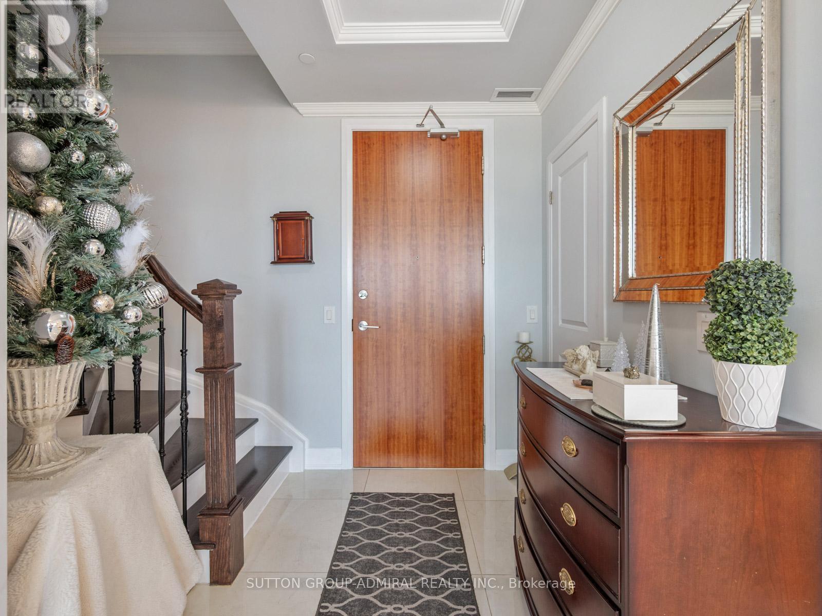 705 - 4700 Highway 7, Vaughan, ON - Indoor Photo Showing Other Room