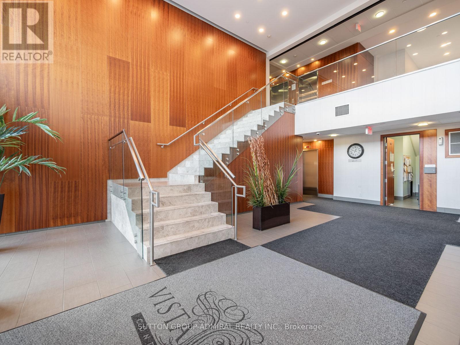 705 - 4700 Highway 7, Vaughan, ON - Indoor Photo Showing Other Room