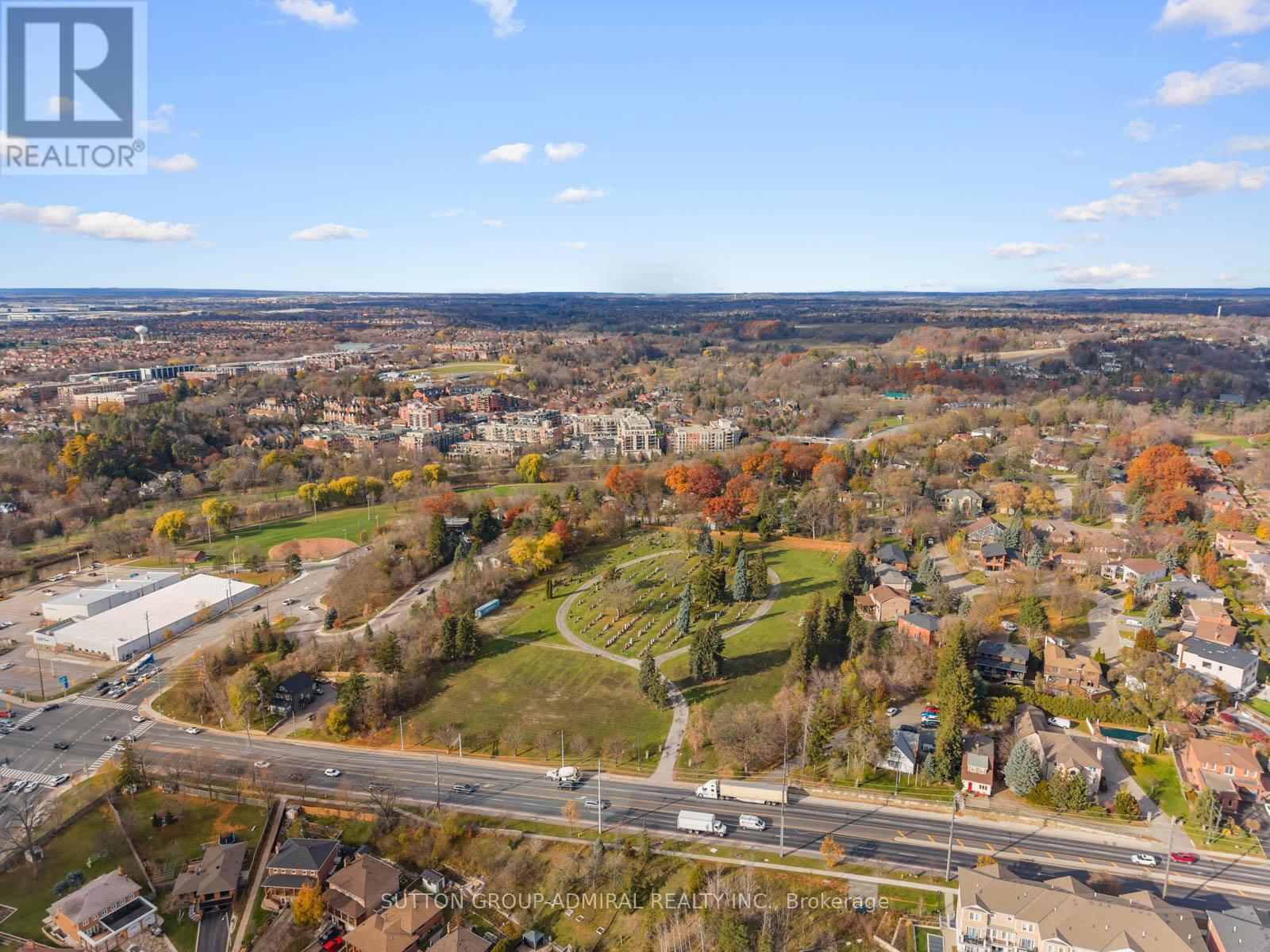 705 - 4700 Highway 7, Vaughan, ON - Outdoor With View