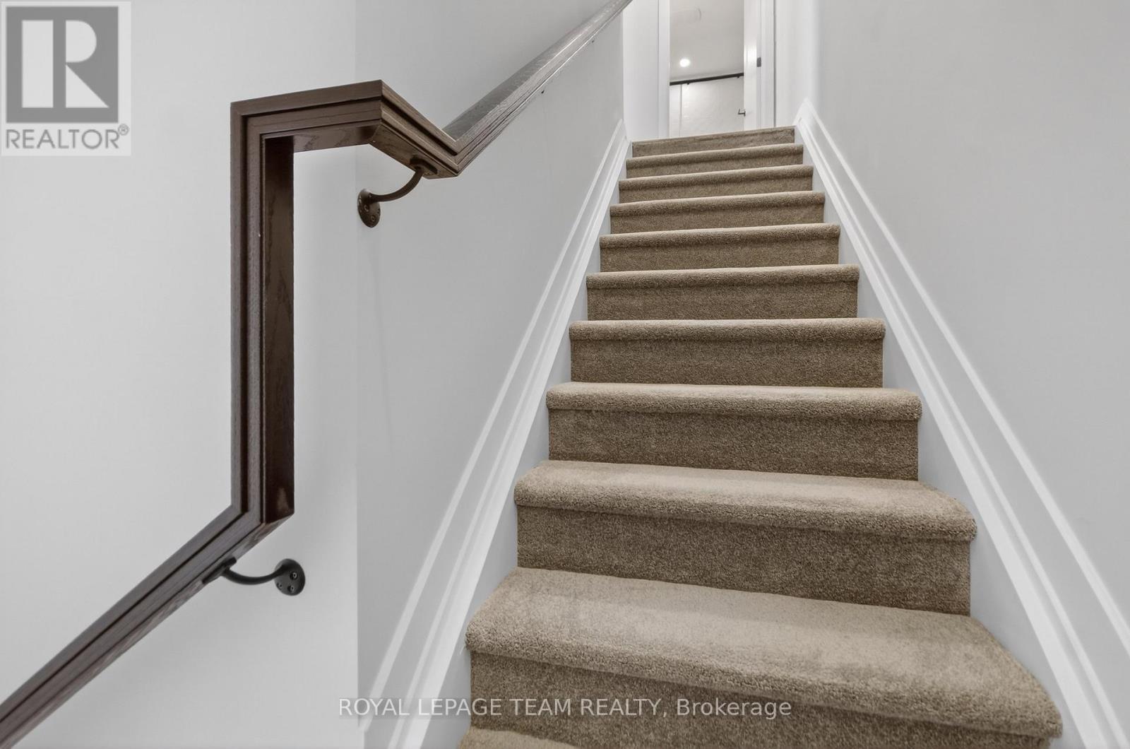 18 - 301 Glenroy Gilbert Drive N, Ottawa, ON - Indoor Photo Showing Other Room