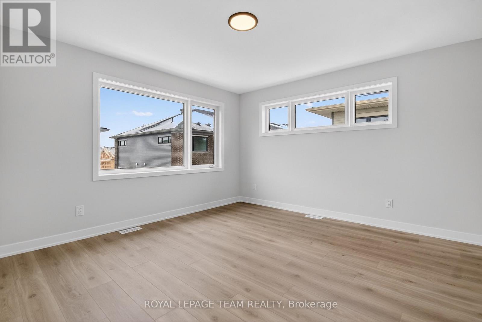 18 - 301 Glenroy Gilbert Drive N, Ottawa, ON - Indoor Photo Showing Other Room