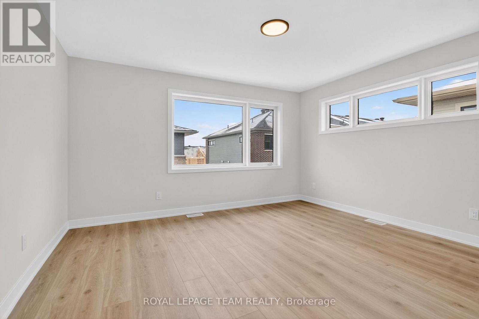 18 - 301 Glenroy Gilbert Drive N, Ottawa, ON - Indoor Photo Showing Other Room