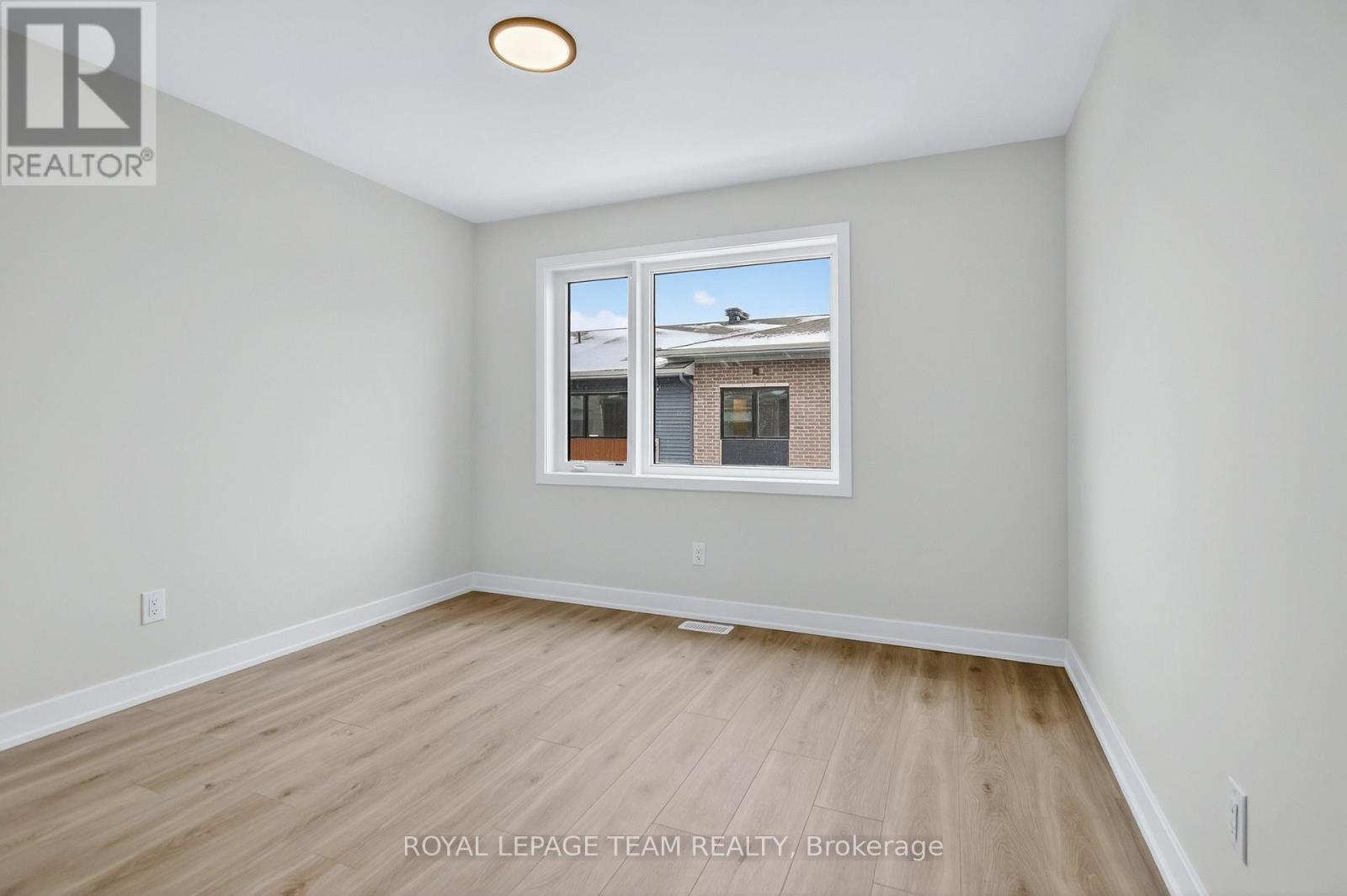 18 - 301 Glenroy Gilbert Drive N, Ottawa, ON - Indoor Photo Showing Other Room