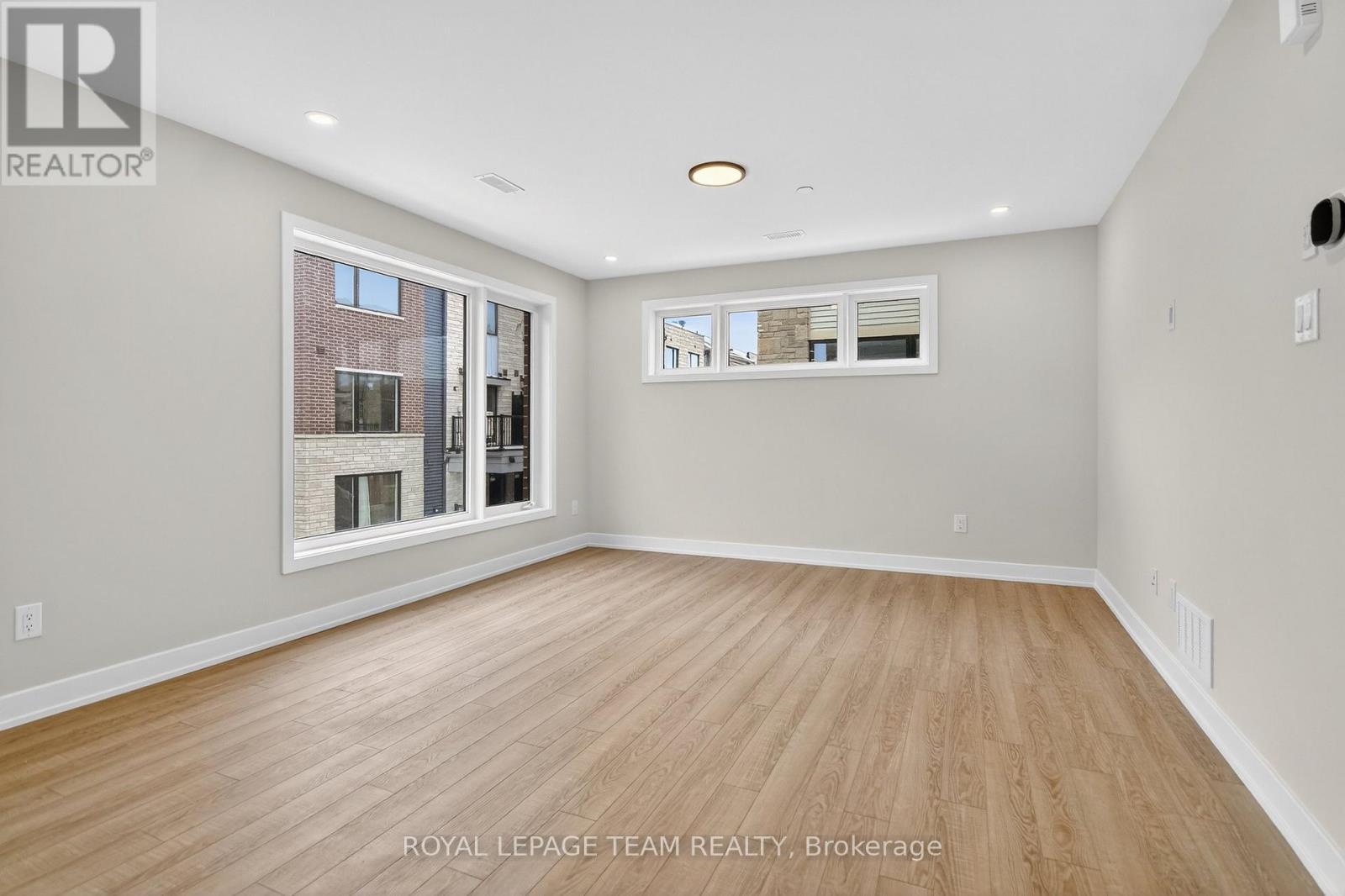 18 - 301 Glenroy Gilbert Drive N, Ottawa, ON - Indoor Photo Showing Other Room