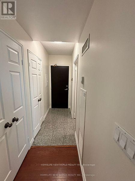 2008 - 55 Bloor Street E, Toronto, ON - Indoor Photo Showing Other Room